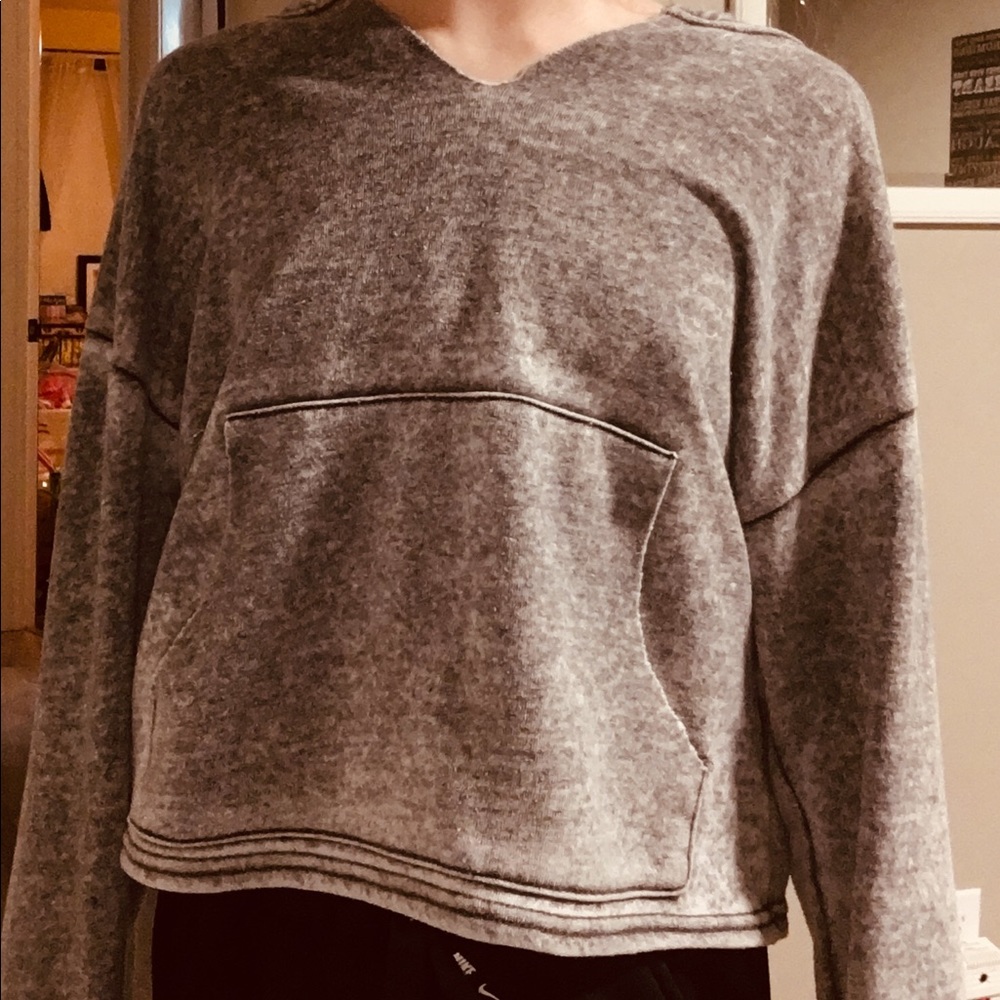Hooded crop top